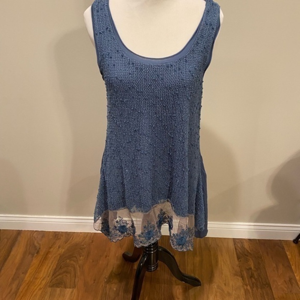 Cupio Blue Sleeveless Knit Shirt/Dress with Floral Lace Hem